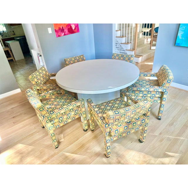 Amazing mid century modern dining set. This retro set is perfect for your mid century modern dreamy vibes . There are 6...