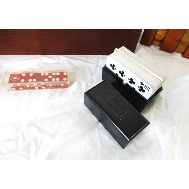 Art Deco Walnut Bakelite Gaming Set For Sale - Image 12 of 17