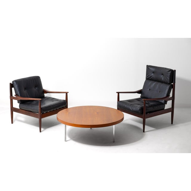 Artifort Teak Round Table by Koh Liang Le for Artifort, 1950s For Sale - Image 4 of 11