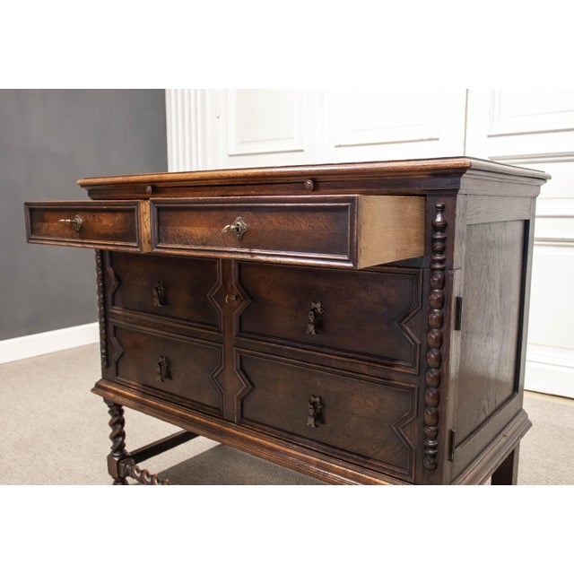 Brown Spanish Renaissance Revival Cupboard in Oak, 1920s For Sale - Image 8 of 12