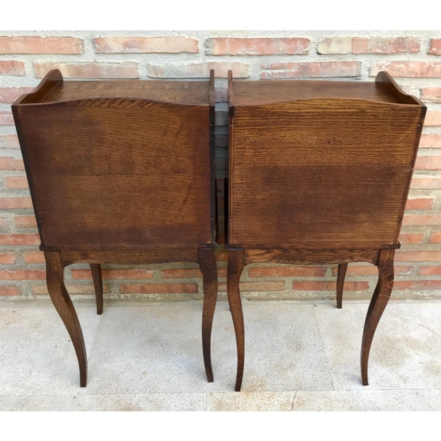 1960s French Louis XV Style Nightstands in Walnut with Drawer and Open Self, A Pair For Sale - Image 9 of 18