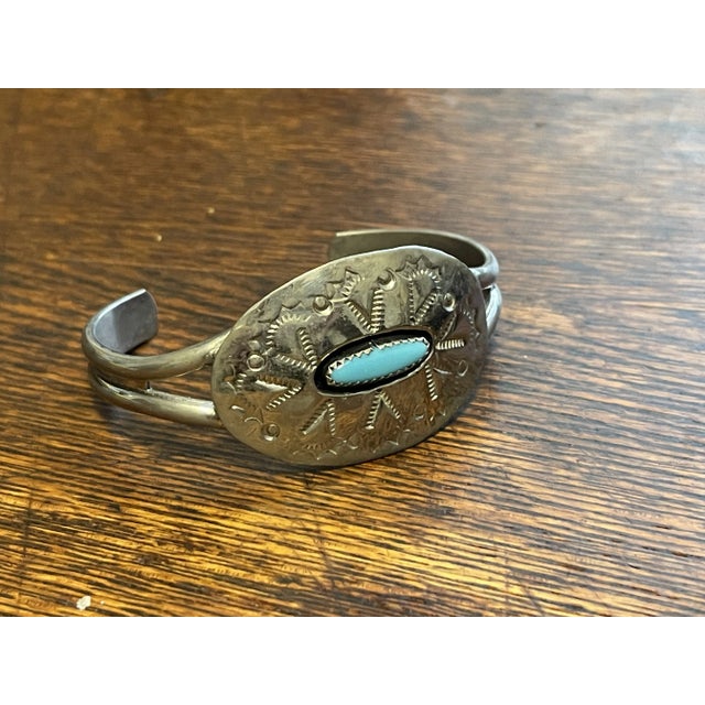 Navajo Turquoise Sterling Concho Cuff For Sale In New York - Image 6 of 10