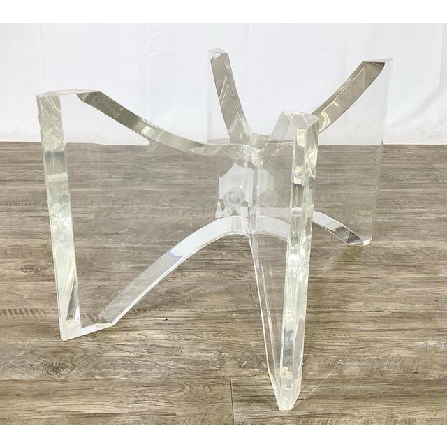 Mid 20th Century Mid 20th Century Etched Glass Greek Key Coffee Table W/ Lucite Butterfly Base For Sale - Image 5 of 7