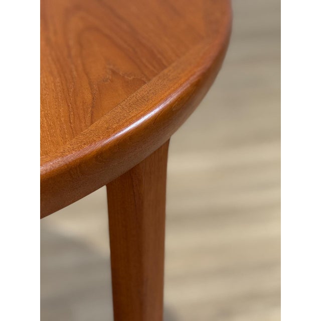 Mid-Century Modern Danish Double Extending Teak Dining Table by VV Møbler for Heals, 1960s For Sale - Image 10 of 17