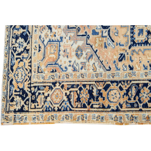 1930s Peach Handmade Vintage Heriz Wool Rug With Medallion Motif For Sale - Image 4 of 7