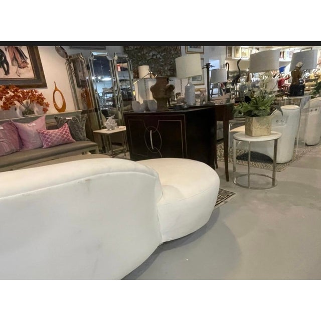 White Vintage Cloud Serpentine Sofa, Styled After Vladimir Kagan For Sale - Image 8 of 11