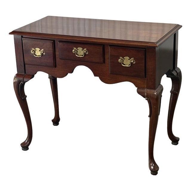 Vintage Gordon’s Fine Furniture Solid Cherry Georgian Lowboy For Sale