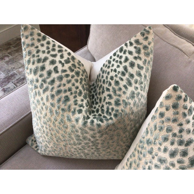 Cowtan and Tout Ocelot Raised Celadon Green Velvet Cheetah Pillows - a Pair For Sale In Atlanta - Image 6 of 7