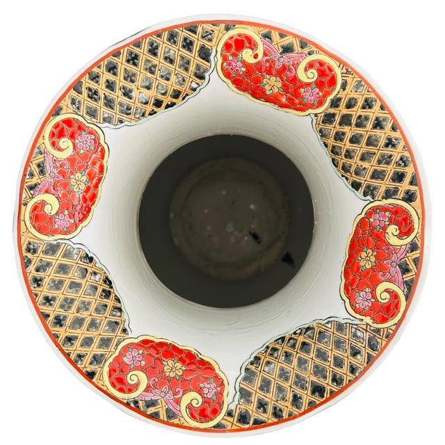 Vibrant Vintage 1970s Chinese Famille Rose Medallion Floor Vase | Chinoiserie Grand Decor With Foo Dog Handles For Sale - Image 11 of 15