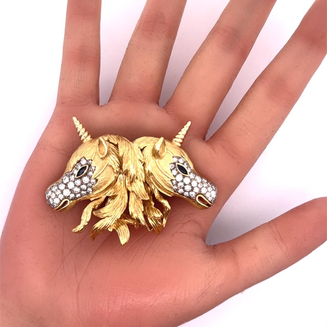 Diamond Sapphire 18k Yellow Gold Double-Unicorn Pin Brooch For Sale In Los Angeles - Image 6 of 6