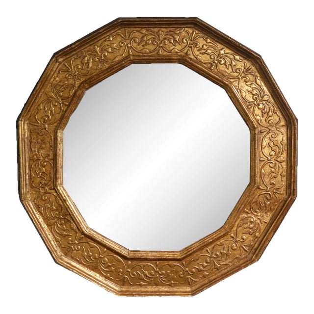 Early 18th Century Italian Baroque Giltwood Mirror For Sale