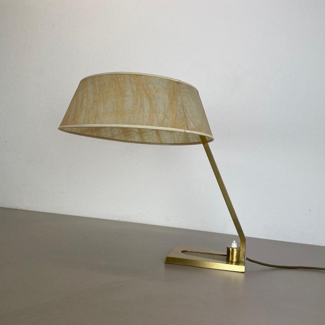 Hollywood Regency Brass Sputnik Table Light in the style of Stilnovo, Italy, 1970s For Sale - Image 4 of 18