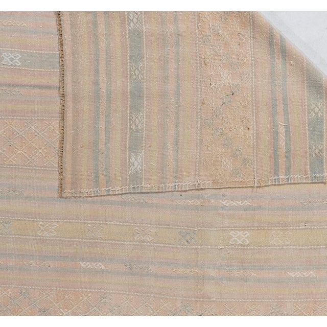 Contemporary Vintage Circa 1940 Tan Turkish Kilim Flatweave Rug 5ft 1in X 10ft 11in For Sale - Image 3 of 11