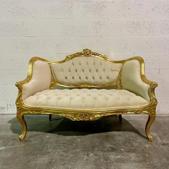 French Tufted Off-White Rococo Style Settee For Sale - Image 10 of 10
