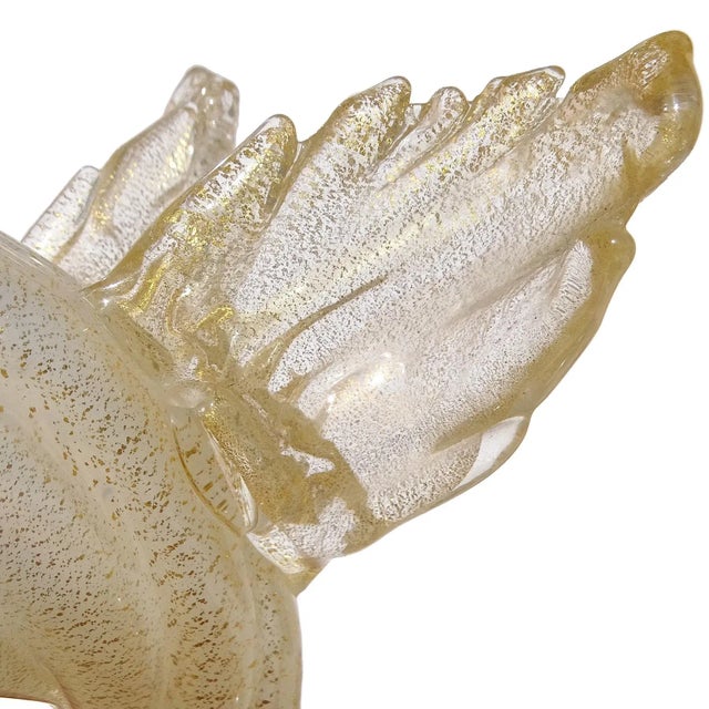 Murano Seguso Vintage 1950s Gold Flecks Opalescent White Italian Art Glass Cornucopia Sculptural Vase For Sale In Orlando - Image 6 of 7