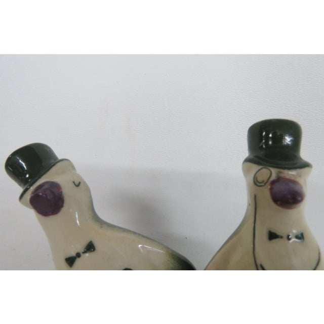 Green Vintage Ceramic Penguins in Tuxedos and Top Hats Salt and Pepper Shakers Pair 4494b For Sale - Image 8 of 17