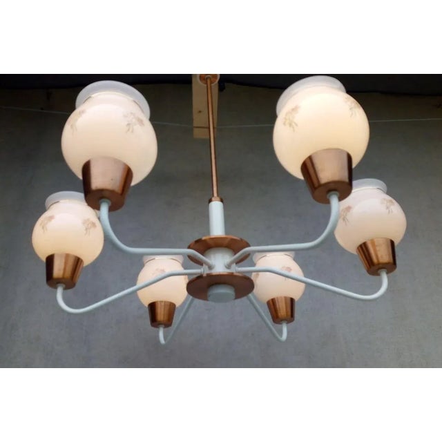 Material: metal, white glass. very nice and preserved retro vintage luster drukov, white and copper holder, 6 light...