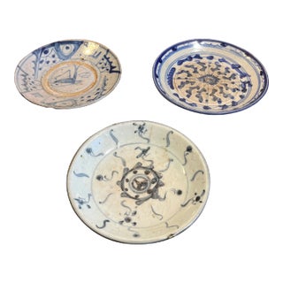 Antique 19th Century Chinese Export Porcelain Plates- Set of 3 For Sale