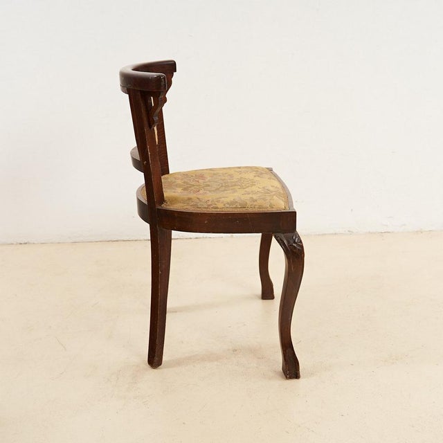 Chair with Fine Damask Floral Upholstery, Late 19th-Early 20th Century For Sale - Image 4 of 6