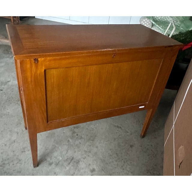 Cinnamon 1990s Commode Louis XVI Sauteuse For Sale - Image 8 of 9