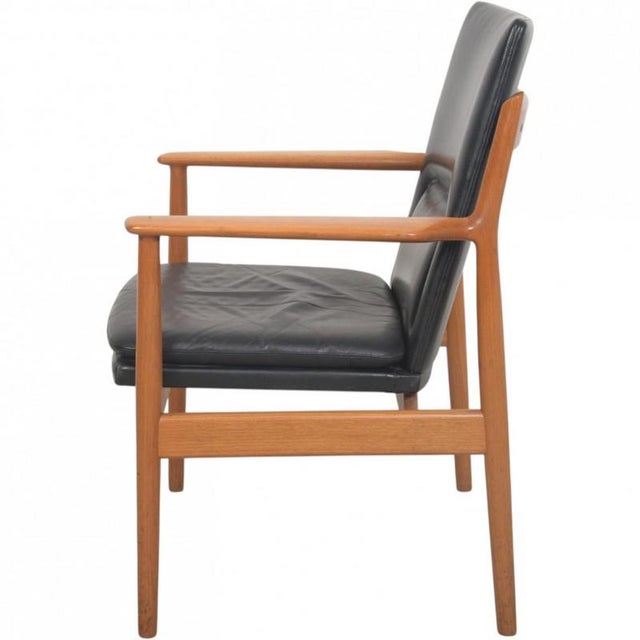 Model 431 Lounge Chair by Arne Vodder, 1970s For Sale - Image 12 of 16