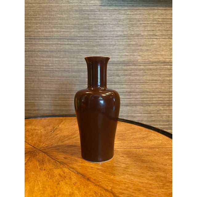 A set of handmade porcelain vases based on the traditional Chinese vases from the Song and Ming periods. Finely glazes...