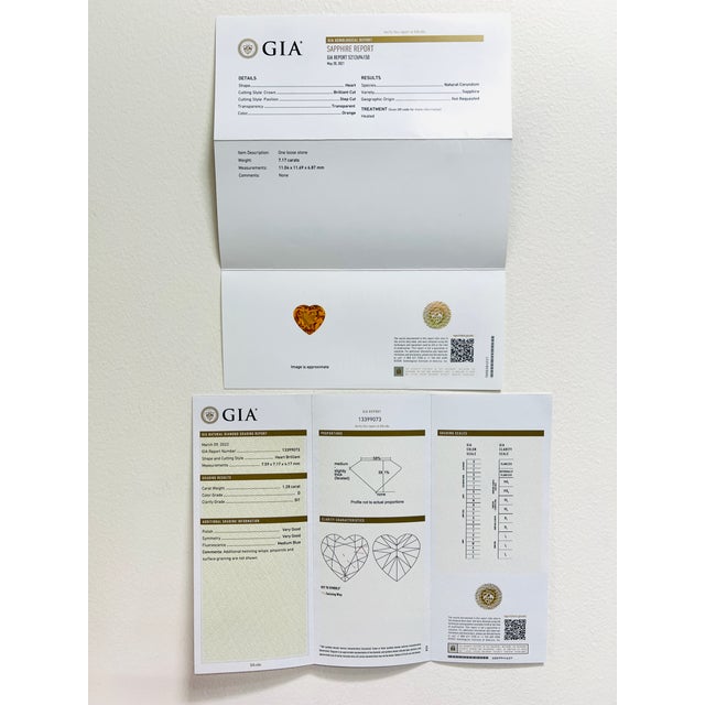 Gia Orange Sapphire Heart & Diamond Ring in 18k Yellow Gold & Black Rhodium, Size 6.5 For Sale - Image 9 of 9