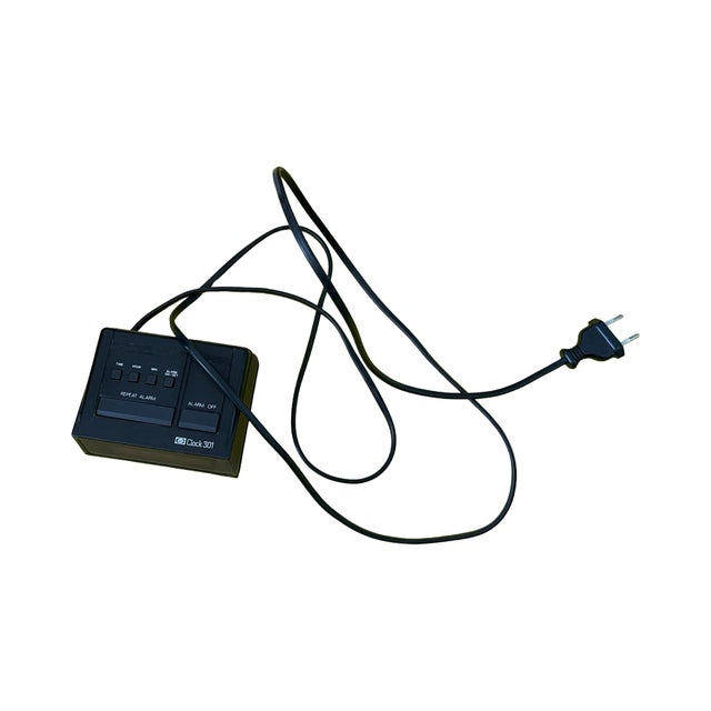 Plastic Electric Clock/Alarm Clock Elite Clock 301, Germany 1980s. For Sale - Image 7 of 12