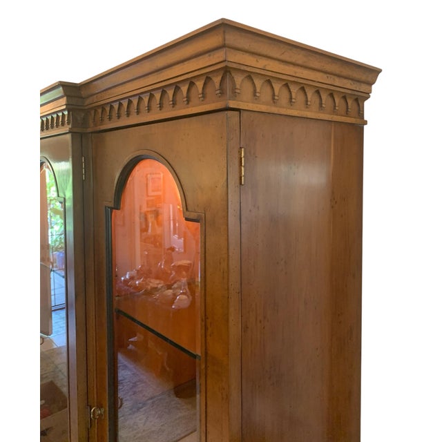 Henredon 18th Century Portfolio Georgian Lighted China Cabinet For Sale - Image 9 of 10