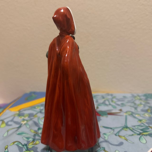 Porcelain Figurine Titled "Jean" Classic Piece by Royal Doulton For Sale In Minneapolis - Image 6 of 11