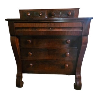 Antique Empire Mahogany Chest of Drawers With Scrolled Feet – C. 1830–1850 For Sale