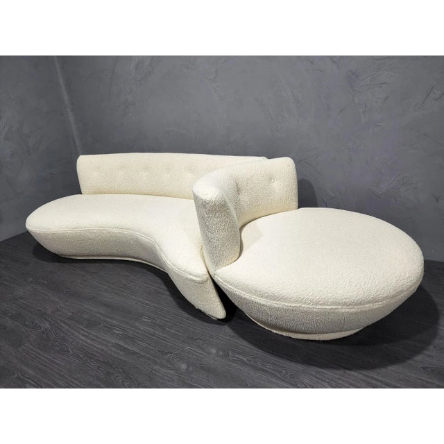 Mid-Century Modern Mid 20th Century Sofa and Swivel Chair, Attributed to Vladimir Kagan For Sale - Image 3 of 10