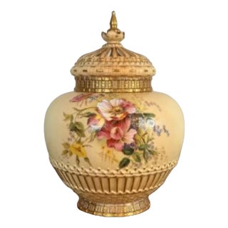 Large Antique Victorian Potpourri Lidded Pot from Royal Worcester, 1880, Set of 3 For Sale