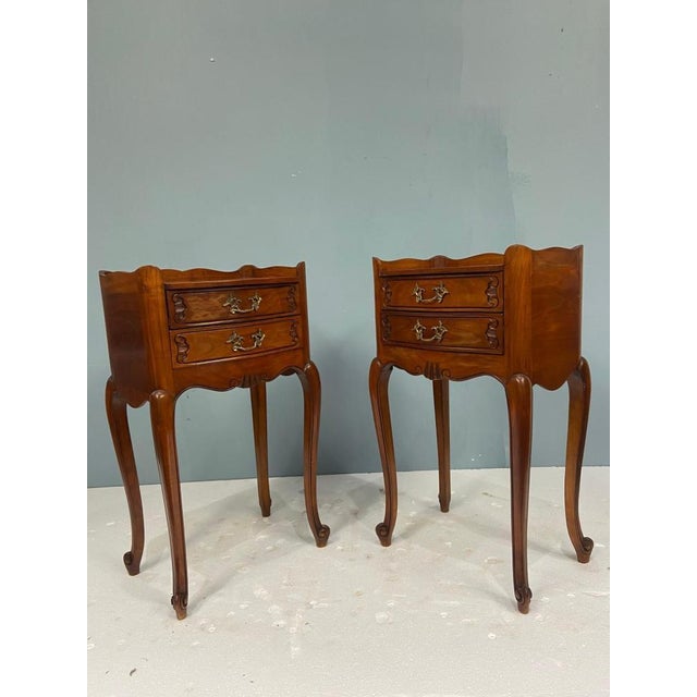 French Walnut Nightstands, 1920s, Set of 2 For Sale - Image 10 of 17