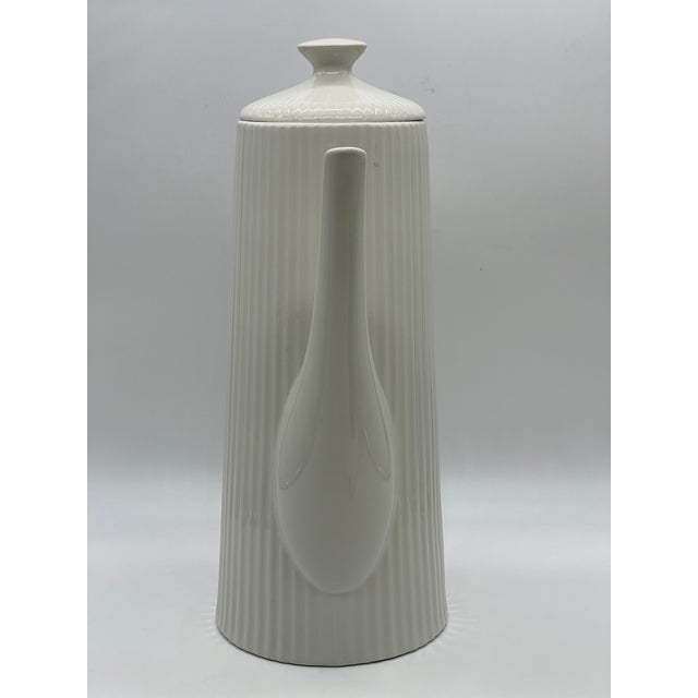 Ernest Sohn 1950s Ribbed Coffee Pot / Server Designed by Ernest Sohn For Sale - Image 4 of 8