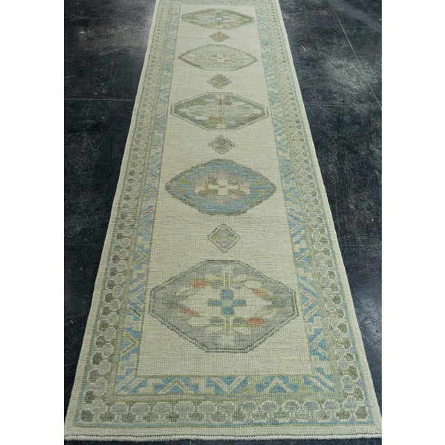 Tan Turkish Oushak Rug 2'8" x 9'4" #19032 For Sale - Image 8 of 8