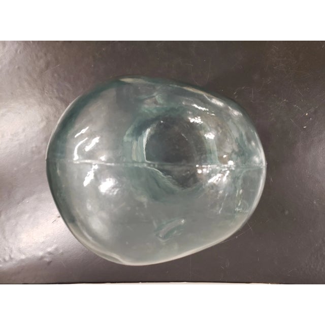 Vintage Pier 1 Mannequin Head Clear Green Tint Glass Hat or Wig Display W/Tag, Made in Spain For Sale In New Orleans - Image 6 of 7