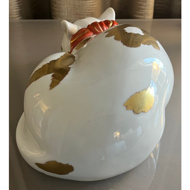 Large 13.5" Japanese Kutani Porcelain Figure of a Sleeping Cat For Sale - Image 12 of 18