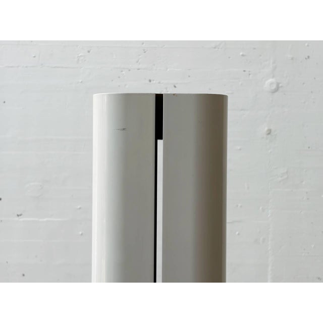 Artemide Megaron Floor Lamp by Gianfranco Frattini for Artemide, Italy, 1970s For Sale - Image 4 of 18