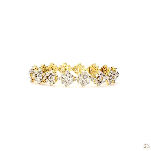 Metal 2.63 Carat Round Brilliant Cut Diamond Gold Bracelet For Sale - Image 7 of 9