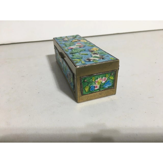 Chinese Antique Chinese Enamel Stamp Box For Sale - Image 3 of 5