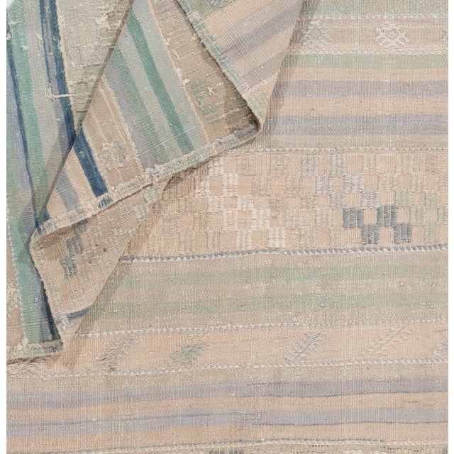 Vintage Circa 1940 Tan Turkish Kilim Flatweave Rug 5ft 5in X 9ft 7in For Sale - Image 13 of 14