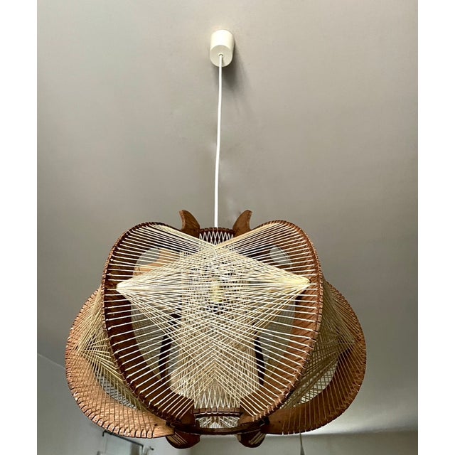 Scandinavian Cotton and Wood Pendant Light with Taut Wires, 1960 For Sale - Image 9 of 11