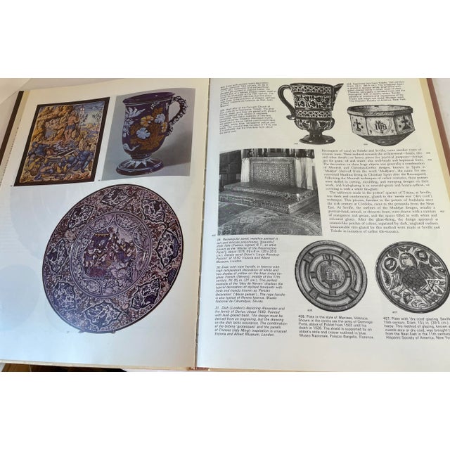 1988 “World Ceramics” 1st English Edition Coffee Table Book For Sale - Image 11 of 12