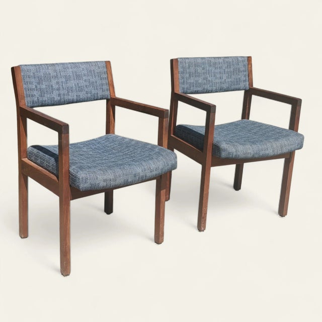 Edward Wormley Mid Century Modern Blue Tweed Upholstered Walnut Arm Chairs- A Pair For Sale - Image 4 of 17