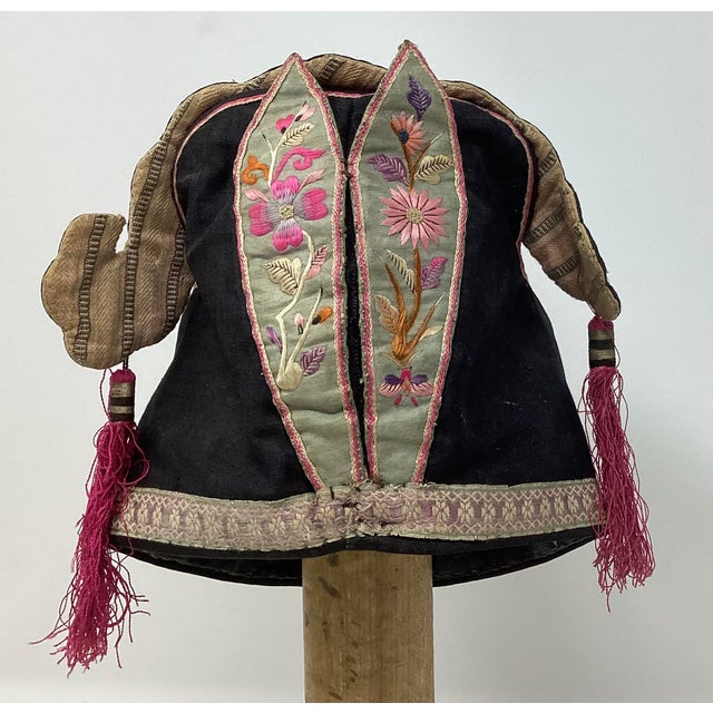 Late 19th Century Chinese Scholar's Silk Hat With Happy Buddha Symbols For Sale - Image 4 of 5