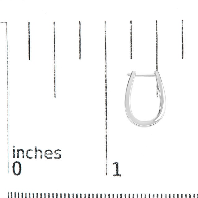 Early 21st Century 14k White Gold 1/4 Cttw Channel-Set Brilliant Round-Cut Diamond Hoop Earrings (I-J Color, I2-I3 Clarity) For Sale - Image 5 of 5