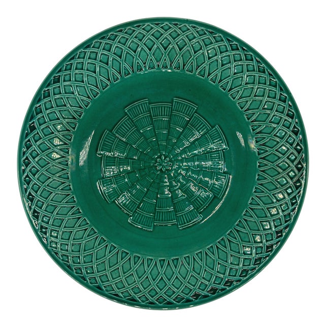 Green 19th Century English Minton Majolica Émail Ombrant Lattice Green Plate For Sale - Image 8 of 8