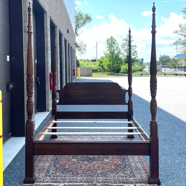 American Vintage Crescent Furniture Traditional Mahogany Queen Rice Carved Poster Bed For Sale - Image 3 of 11