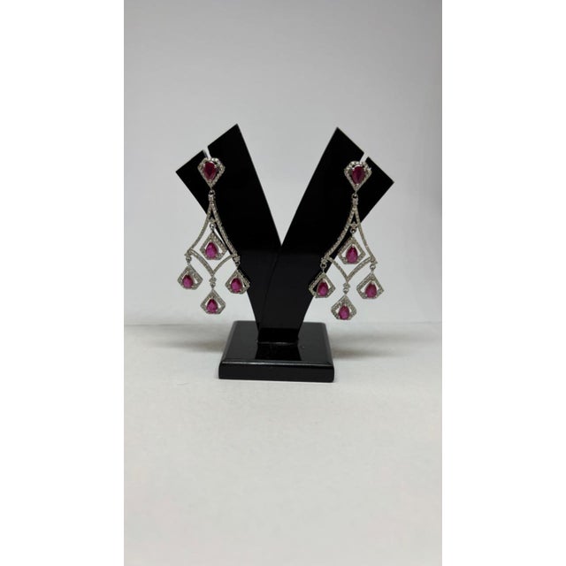 Natural Ruby 3.61cts & Diamond 1.27cts Earring in 14k Gold For Sale In New York - Image 6 of 8
